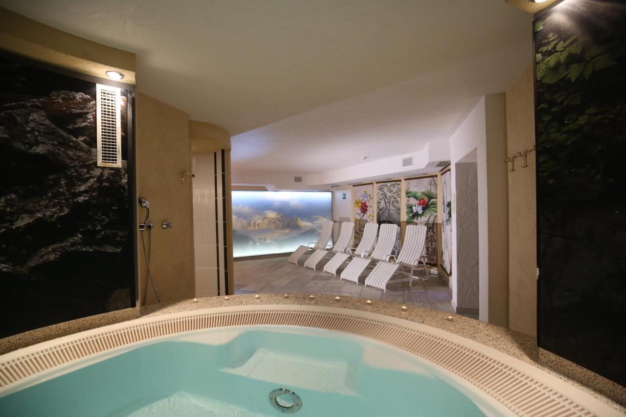 Hotel Mesdi Arabba Extérieur photo