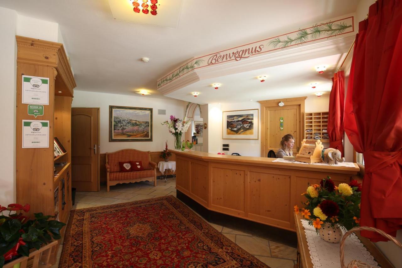 Hotel Mesdi Arabba Extérieur photo