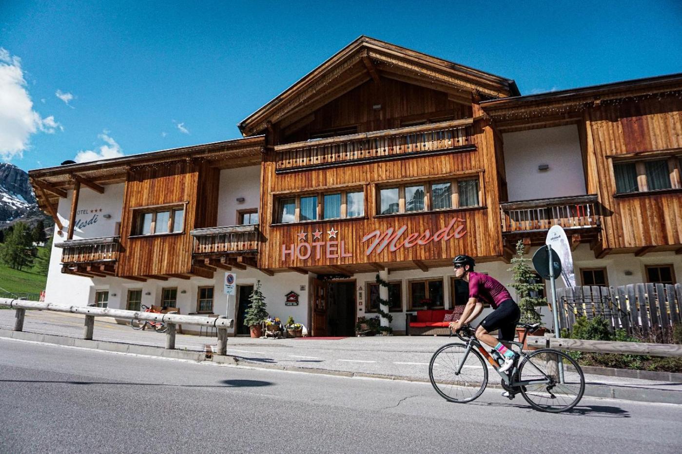 Hotel Mesdi Arabba Extérieur photo